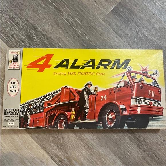 Vintage 1962 Milton Bradley 4 Alarm Fire Fighting Board Game